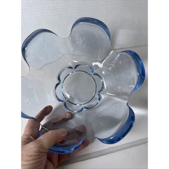 Lovely Blue Glass Flower Shaped Art Glass Bowl 8.75” Thick Blue Tinted Glass - Picture 3 of 6